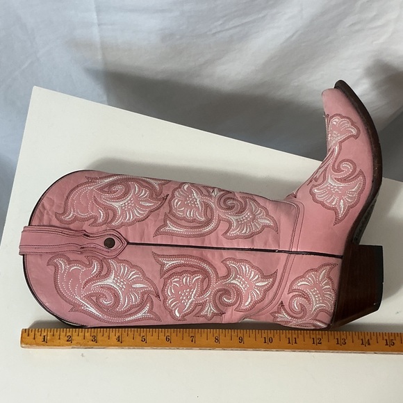 Corral Pink Embroidered Leather Cowboy Boots - Picture 11 of 12
